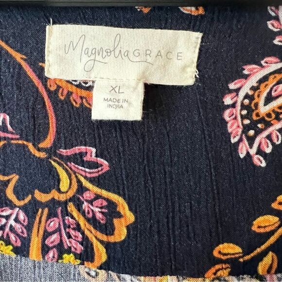 Magnolia Grace Embroidered Floral Paisley Print Top - Picture 3 of 6